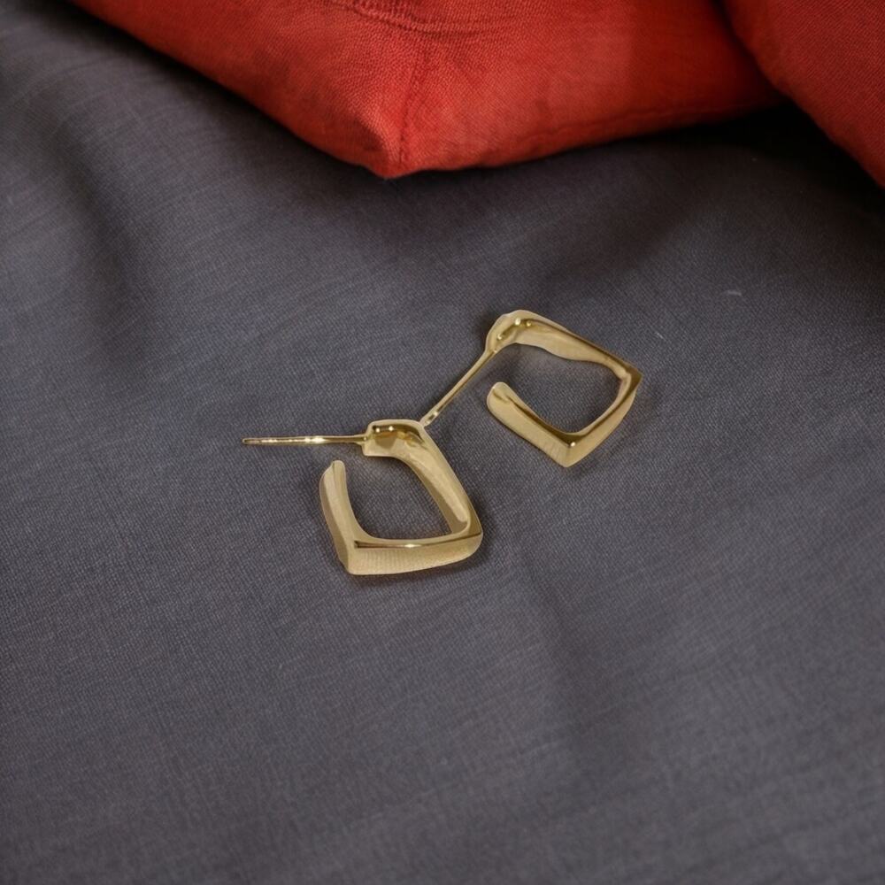 NEW 18K yellow gold plated square hoop earrings jewelry B19A - Picture 4 of 7